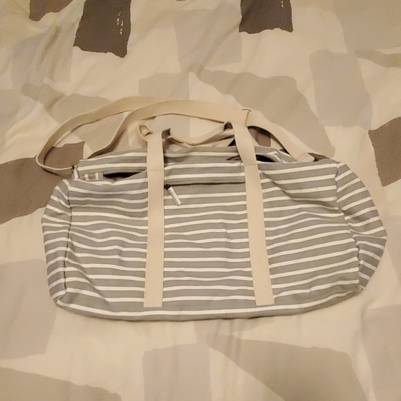 known supply duffle bag